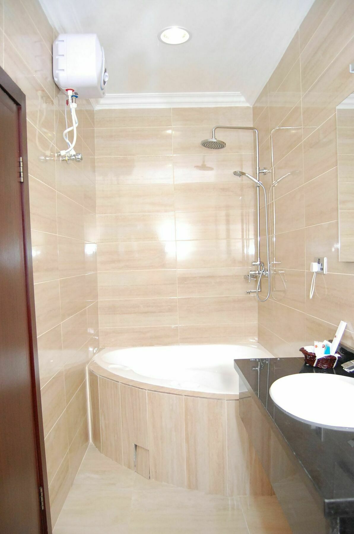 The Montrose Hotel Lekki Exterior photo