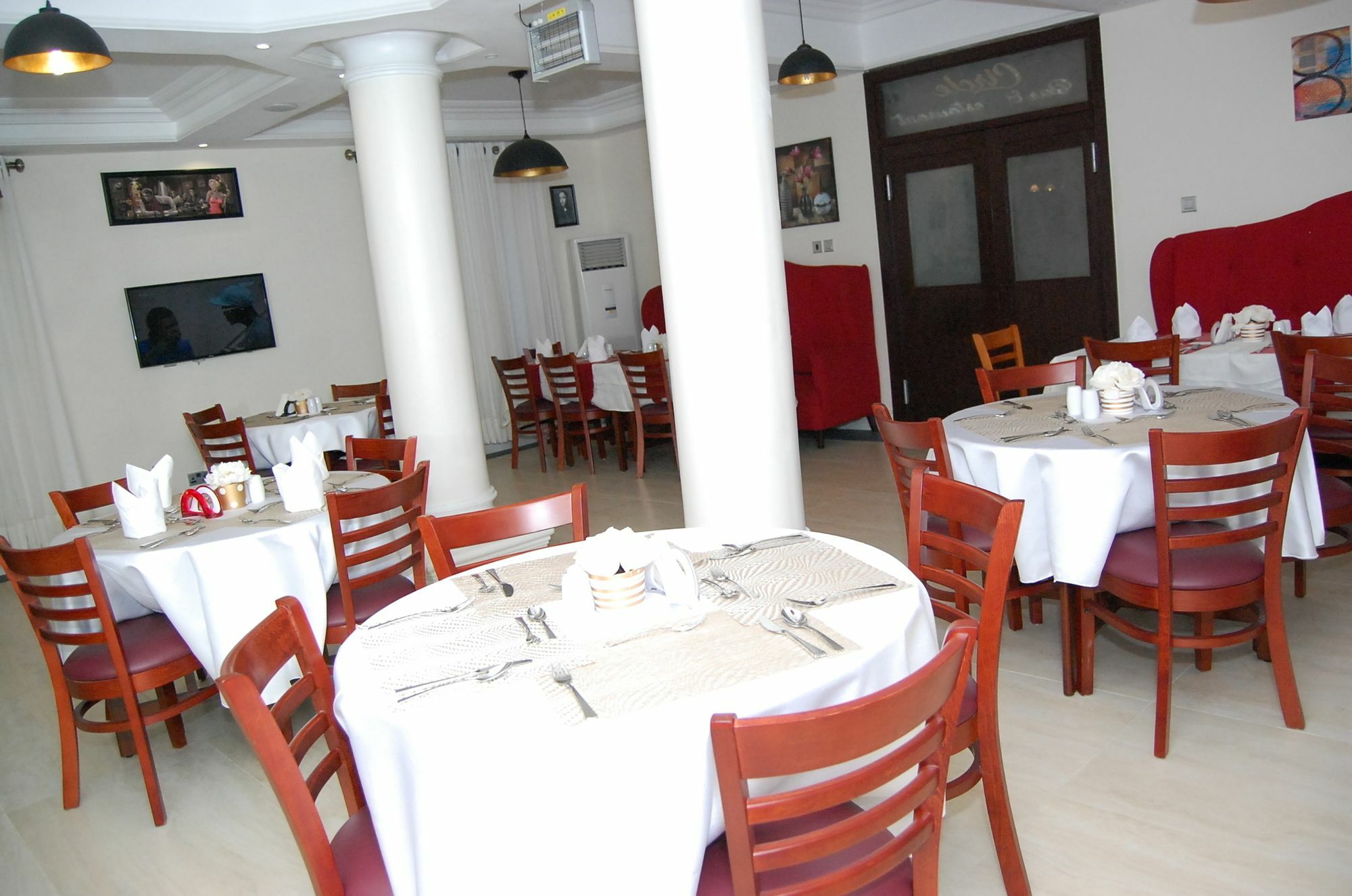 The Montrose Hotel Lekki Exterior photo