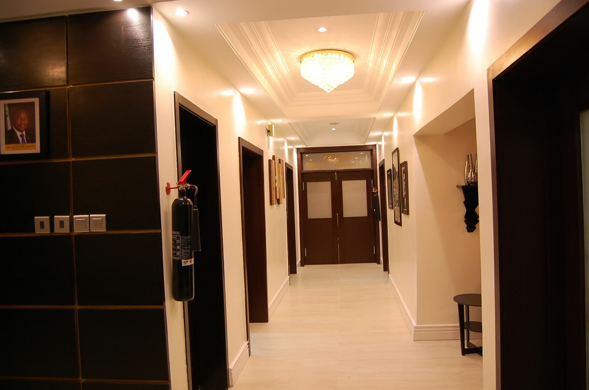 The Montrose Hotel Lekki Exterior photo